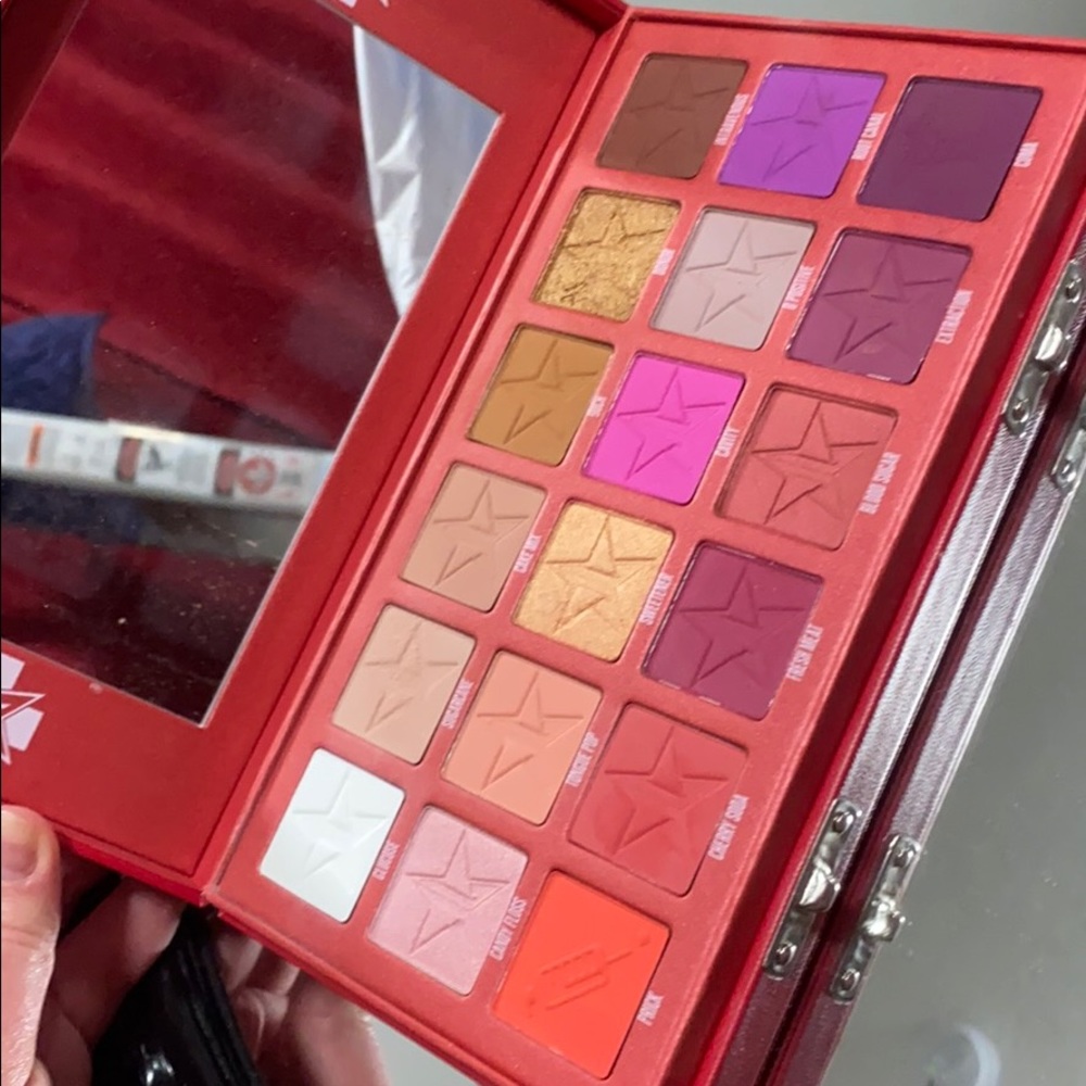 Jeffree Star Blood Sugar Palette